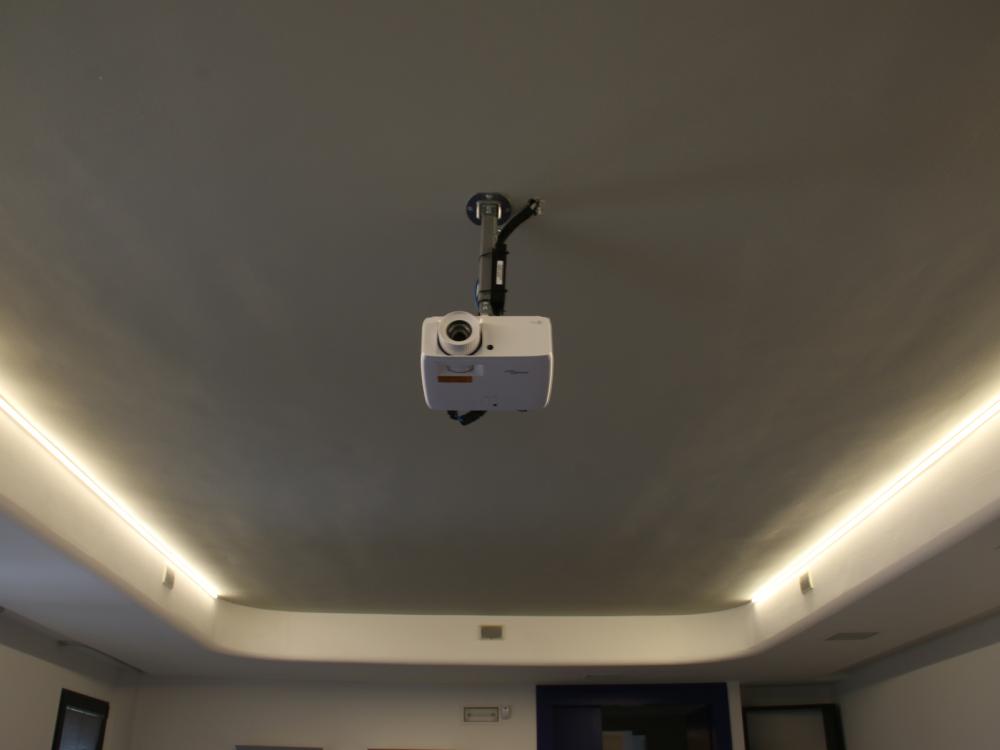 Proiettore soffitto