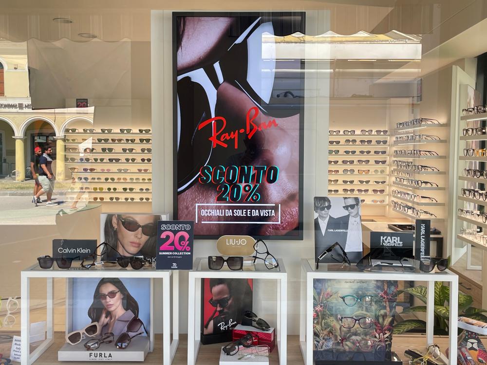 Rasconi ottica vetrina
